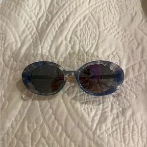 KREWE | Accessories | Copy Krewe Alixe Sunglasses | Poshmark display picture 2